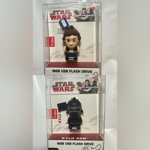 Lot of 2 Tribe Star Wars Han Solo & Kylo Ren 16 USB Flash Thumb Drive Memory NEW